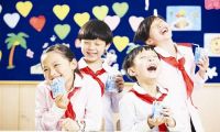 云南省工信系统食品安全宣传周举行 保障学生用奶安全 