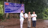西双版纳州农业局赴老挝南塔参加水生野生动物保护日放生活动 