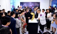 中国琉璃花开曼谷 当代琉璃艺术展亮相泰国