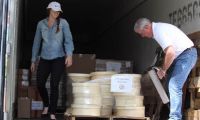 威斯康星州奶酪制造商向灾区捐赠超1.7万磅奶酪