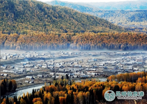 “一城游新疆”乌鲁木齐旅游推介会在昆举行