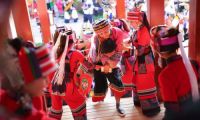 阿诗玛文化节十一举行 拍婚纱照可免票游石林
