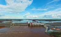 亚洲第一长坝——华能桑河二级水电站下闸蓄水