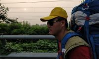 一个盲人“西行漫记”：从北京40天徒步到西安 